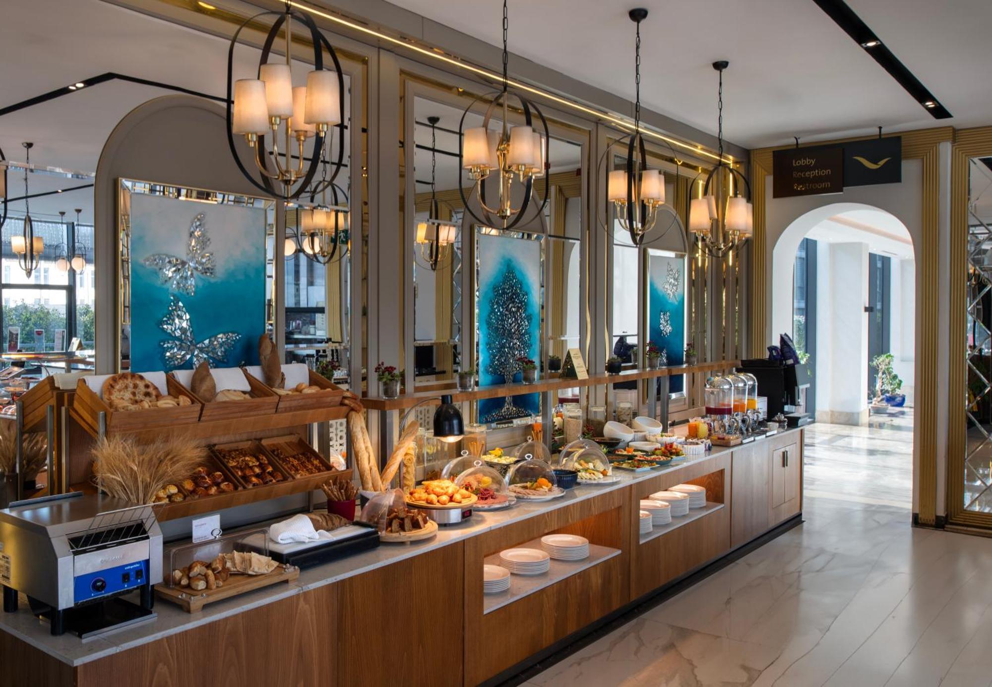 Hotel Movenpick Living Istanbul West Exterior foto